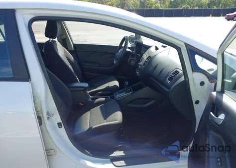 2018 Kia Forte Lx из США, поврежденный, VIN 3KPFL4A70JE169397